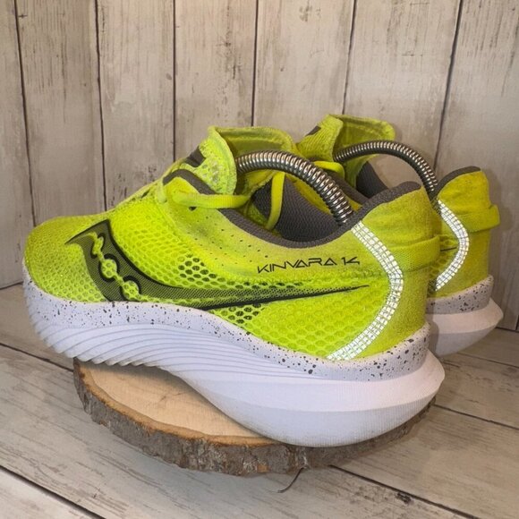 Saucony Kinvara 14 Running Shoes Women's Size 9.5 Yellow S10823-06 Sneakers - Picture 5 of 7
